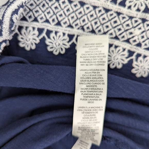 Chico's Long Navy Tunic with White Embroidery Cotton, Women's Size 1 (Medium) - Picture 12 of 12